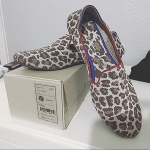 Women’s Rothy’s Loafer 9.5 in Mocha spot